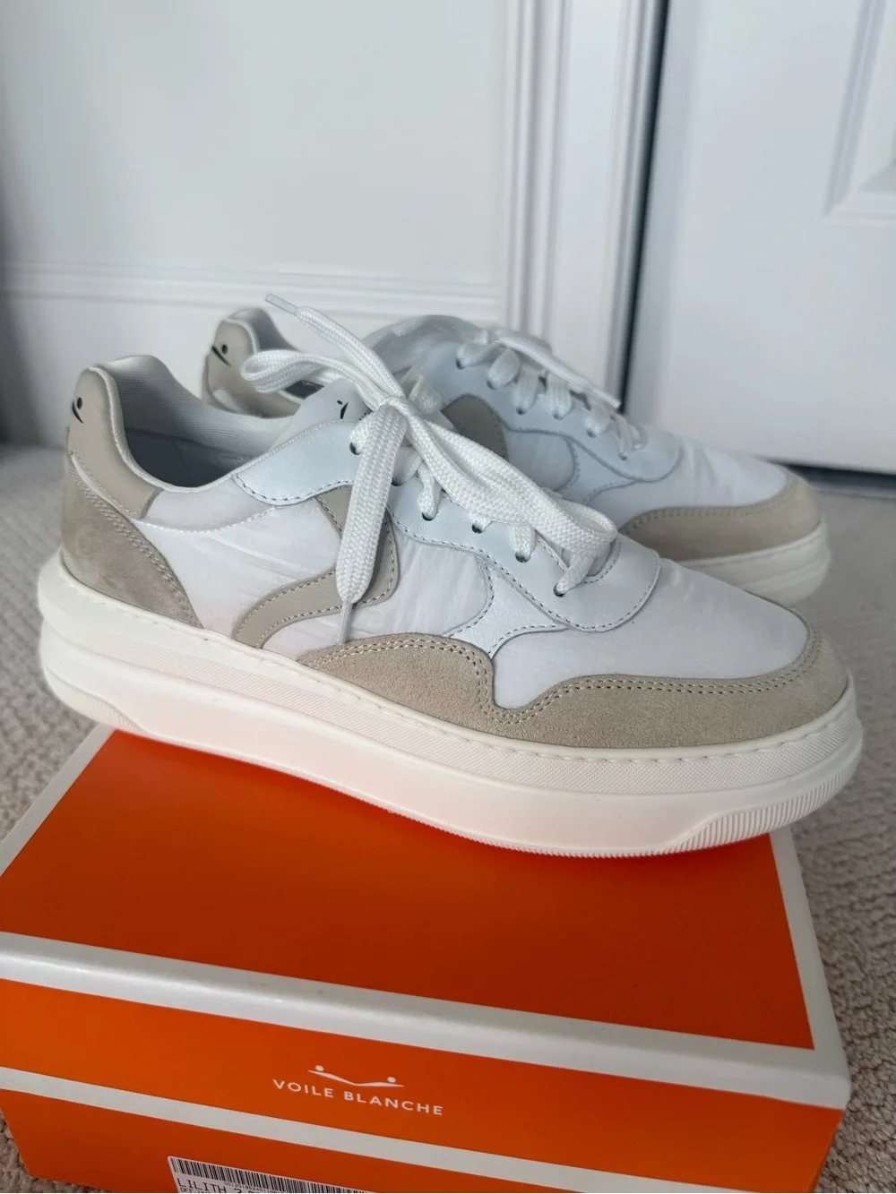 Voile Blanche Grenelle Sneakers, Size 38